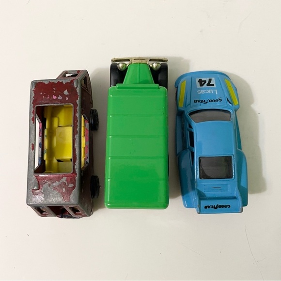 Lot of 3 Corgi Cars Juniors Racing Porsche Wigwam Van Camper Bedford Typhoo Bus - Picture 5 of 14